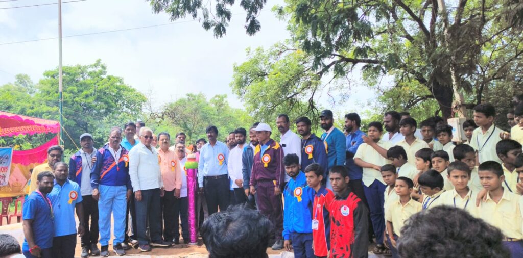 SGF టోర్నమెంట్ ప్రారబోత్సవ కార్యక్రమం లో పాల్గొన్న PRTU ప్రతినిధులు