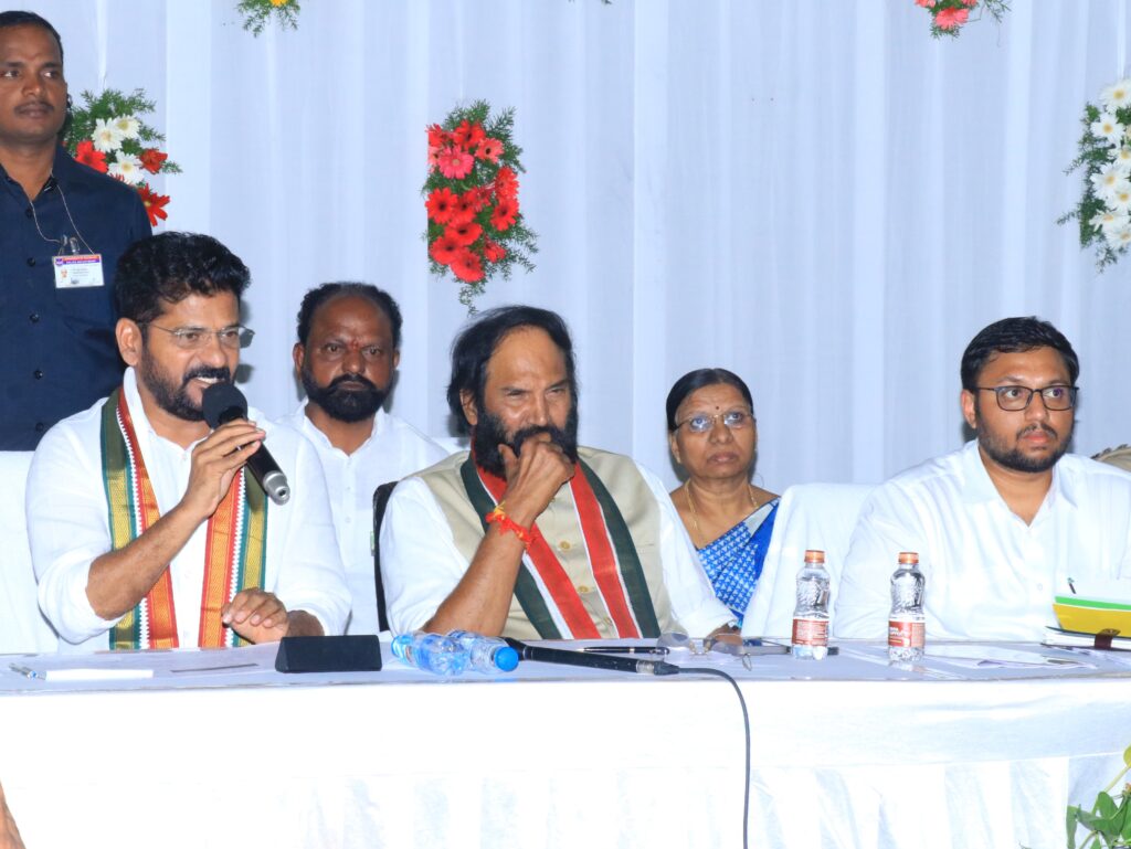 నష్ట పోయిన ప్రతి ఒక్కరికి నష్ట పరిహారం అందిస్తాం...