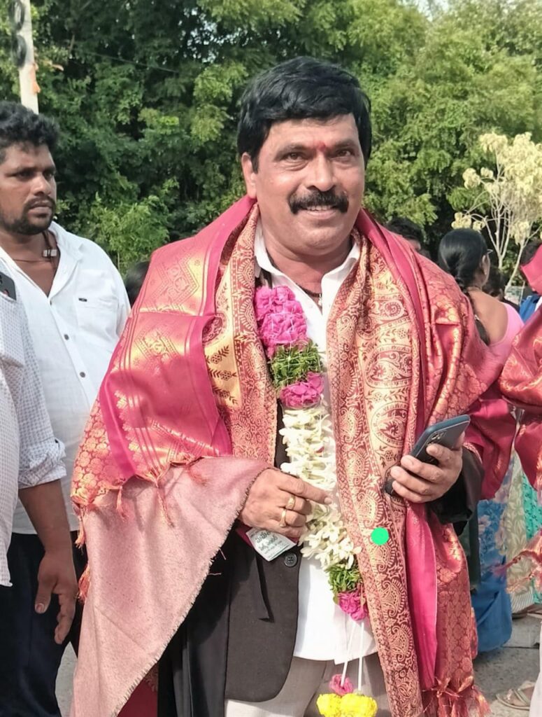 హత్య కేసులో నిర్దోషులుగా తీర్పు వెలువడడంతో