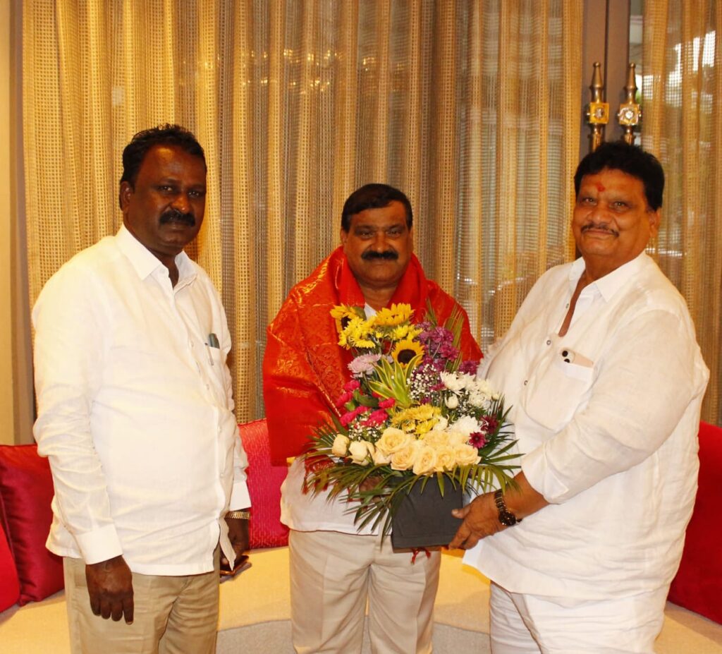 ఉమ్మడి రంగారెడ్డి డీసీసీబీ వైస్ చైర్మన్ సంగెం రవీందర్ గౌడ్