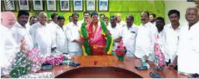 రంగారెడ్డి జిల్లా డీసిసిబీ వైస్ చైర్మన్ గా రవీందర్ గౌడ్ ఏకగ్రీవ ఎన్నిక 