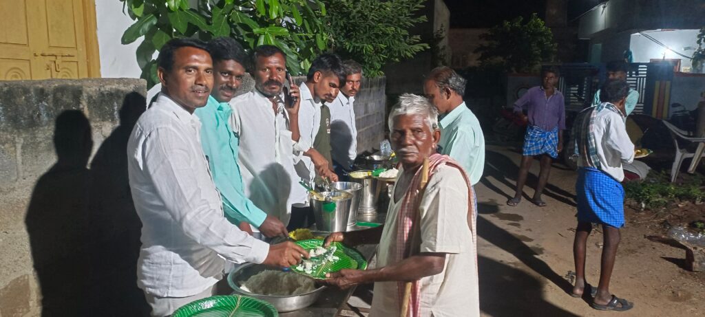 అన్ని దానాల కన్నా అన్నదానం మహా గొప్పది బిట్టు నాగేశ్వరరావు
