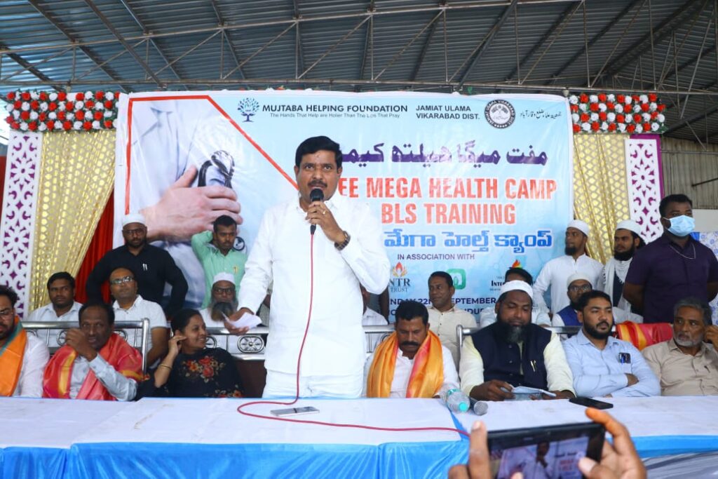 ఉచిత వైద్య శిబిరాన్ని ప్రారంభించిన ఎమ్మెల్యే మనోహర్ రెడ్డి