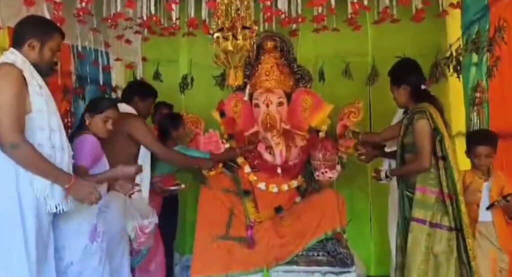 చిన్ననేమీల గ్రామంలో ఘనంగా వినాయకుని పూజ