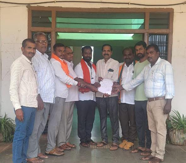 గ్రామ సభలు జరపకుండా  ఇష్టానుసారంగా ఇందిరమ్మ కమిటీలు ఏర్పాటు చేయడం సరి కాదు 