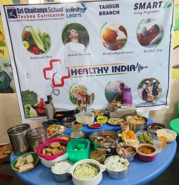 శ్రీ చైతన్య పాఠశాలలో హెల్తీ ఇండియా ,బతుకమ్మ కార్యక్రమాలు