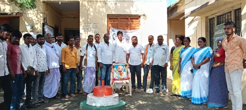మల్గి గ్రామ పంచాయతీ కార్యాలయం లో ఘనంగా మహాత్మా గాంధీ జయంతి 