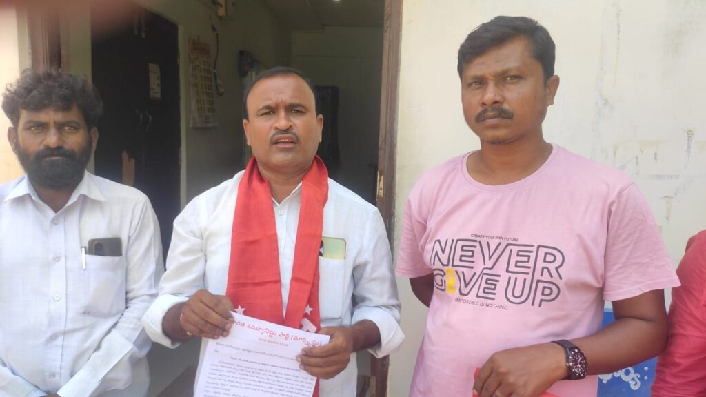 అధిక ధరలను వెంటనే తగ్గించాలి.