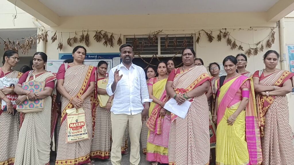 సమగ్ర ఇంటింటి కుటుంబ సర్వే నుండి అంగన్వాడి టీచర్లను మినాయింపు ఇవ్వాలని   