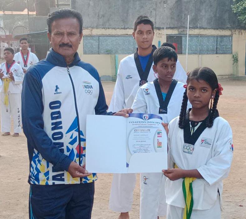 తైక్వాండో లో.. గోల్డ్ మెడల్ సాధించిన వైష్ణవి