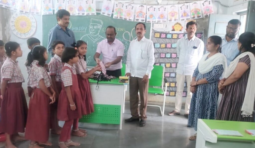 బాలికల అభ్యున్నతికి కార్పొరేట్ కంపెనీలు చేయూత అందించాలి -ఎస్.వెంకటేశ్వర్లు.