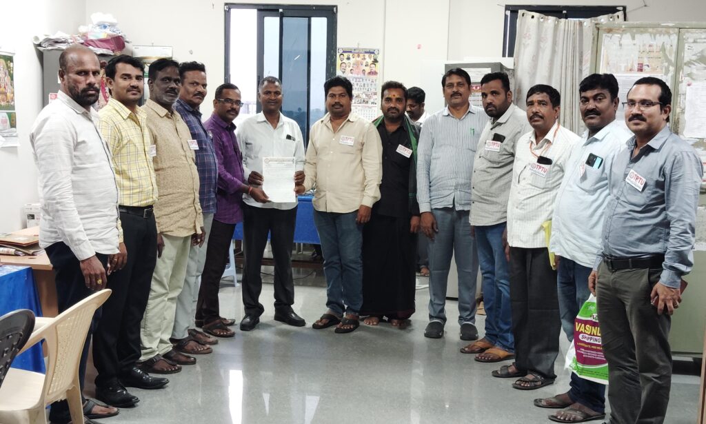 ఉపాధ్యాయుల సర్దుబాటును నిబంధన ప్రకారం చేయాలి.TPTU.