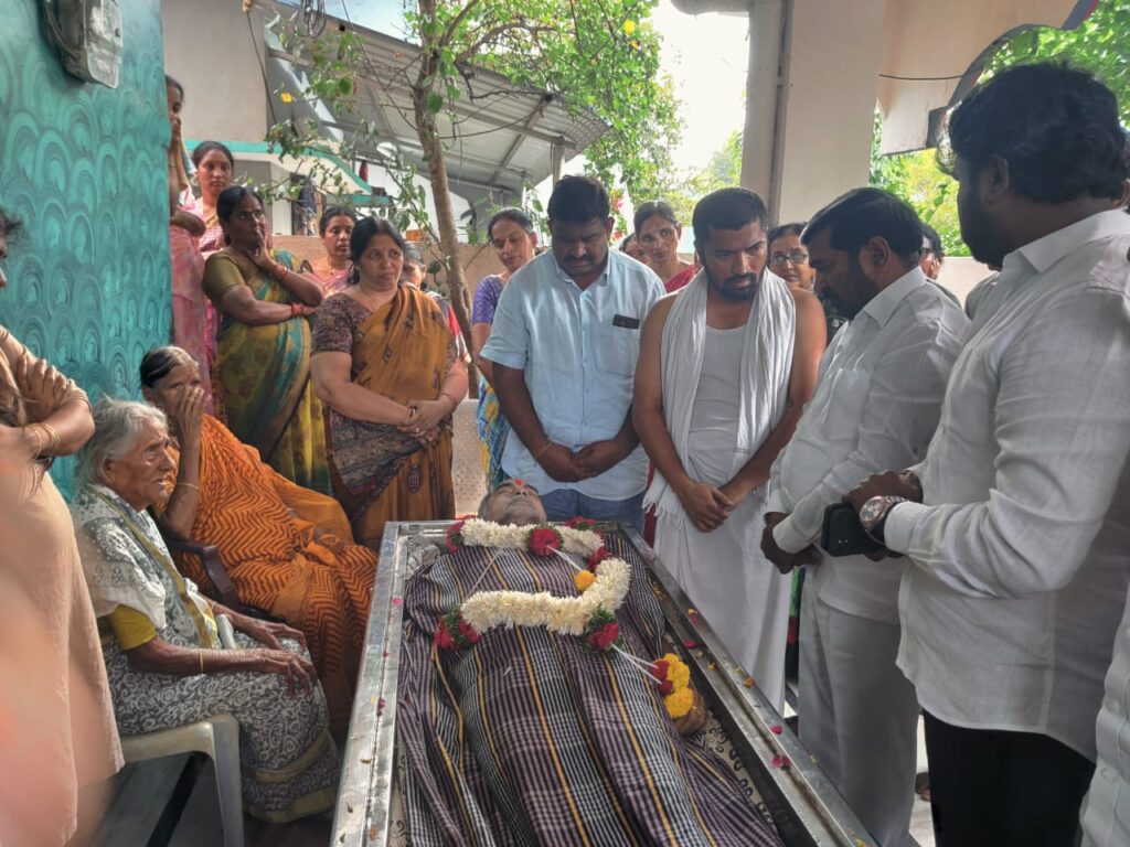 కీసర ఉపేందర్ రెడ్డి కి ఘనంగా నివాళులర్పించిన  మాజీమంత్రి జగదీష్ రెడ్డి 