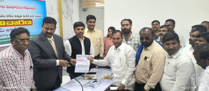 మాదిగలకు 12 శాతం రిజర్వేషన్లు కల్పించాలి