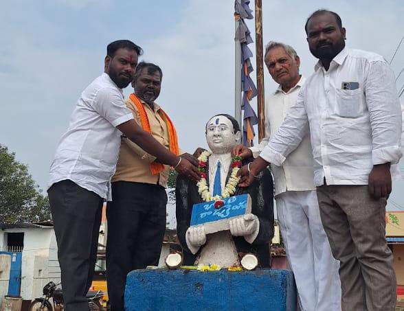 బీజేపీ ఆధ్వర్యంలో బాబాసాహెబ్ అంబేడ్కర్ వర్దంతి