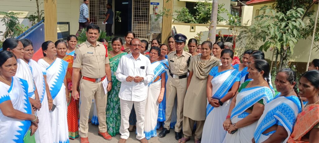 ఆశ వర్కర్ల పై ప్రభుత్వ నిర్భంధం అక్రమ అరెస్టులు ఖడించండి