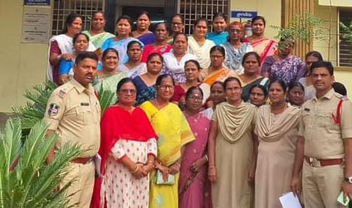 మెప్మా ఆర్పిల సమస్యలను ప్రభుత్వం వెంటనే పరిష్కరించాలి