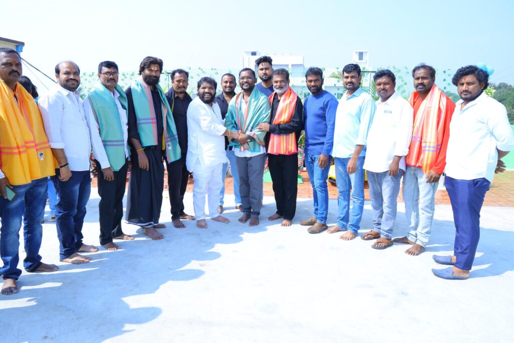 చిన్నారులను అబ్బురపరిచే లా కార్వీ బేబీ ఫోటో స్టూడియో