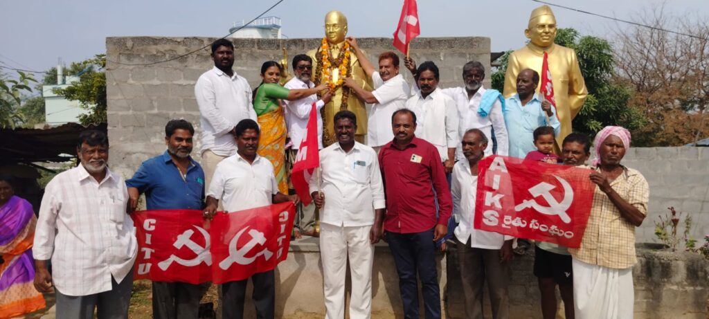 కేంద్ర హోం శాఖ మంత్రి అమిత్ షా వెంటనే రాజీనామా చేయాలి
