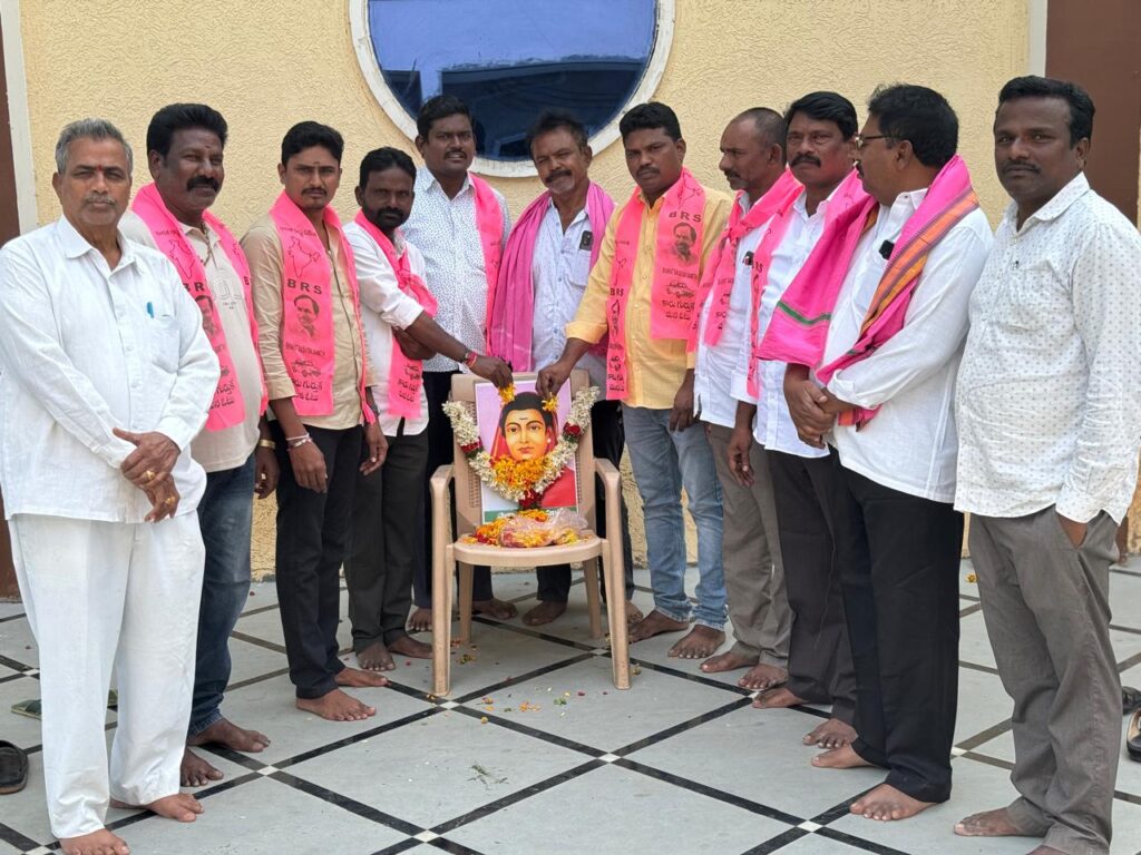 సావిత్రిబాయి ఫూలే ఘనంగా జయంతి వేడుకలు