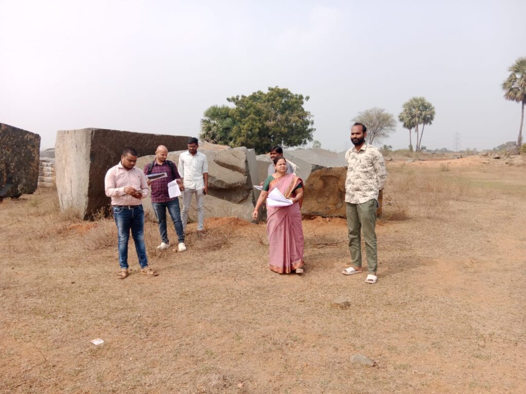 రైతు భరోసా కు అనర్హుల గుర్తింపు ప్రారంభమైన క్షేత్రస్థాయి సర్వే తహసీల్దార్ సంఘమిత్ర  