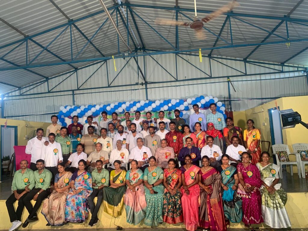 పూర్వ విద్యార్థుల ఆత్మీయ సమ్మేళన ఘనంగా నిర్వహించారు 