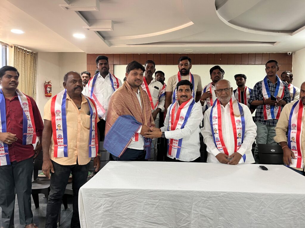 తాండూర్ డివిజన్ అడక్ కమిటీ కోఆర్డినేటర్ ఆనంద్