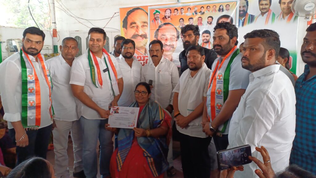 మహిళా సాధికారతకు పెద్దపీట వేస్తున్న కాంగ్రెస్ ప్రభుత్వం