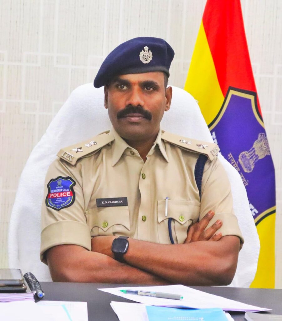 సంతృప్తికర వాతావరణం లో హోలీ పండుగ జరుపుకోవాలి. 