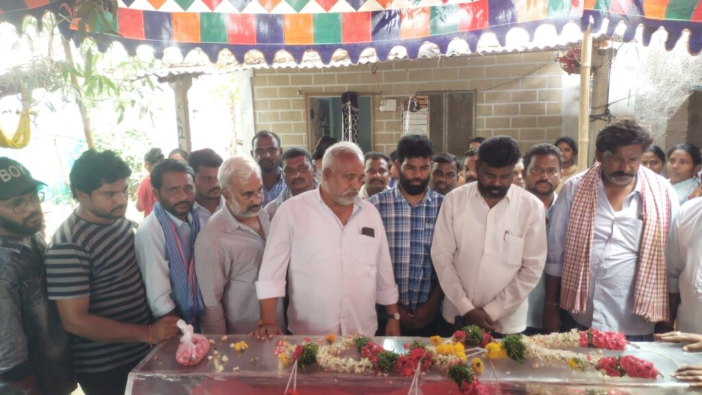 చాట్ల ముత్తయ్య మృతి బాధాకరం
