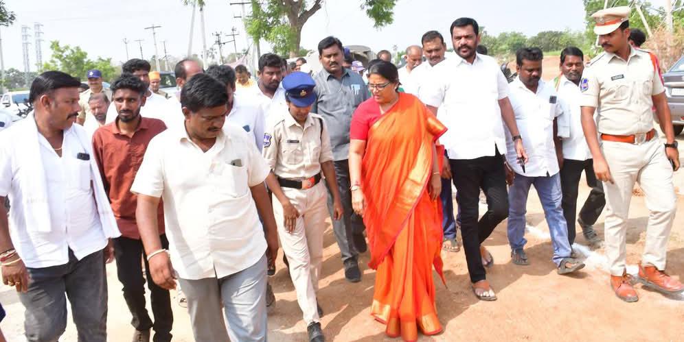 పునర్నిర్మానం 33/11 కె.వి విద్యుత్ ఉపకేంద్రాన్ని ప్రారంభం