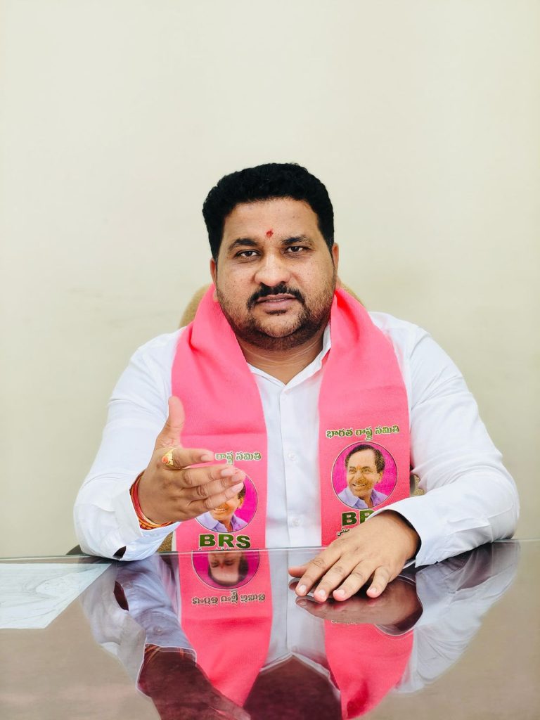 తాండూర్‌లో డబుల్’ రచ్చ..: 